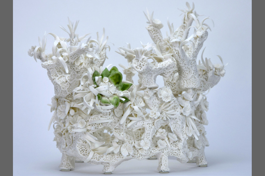 Florence Corbi Catalogue International Ceramic Art Award "Blanc de Chine" 2019