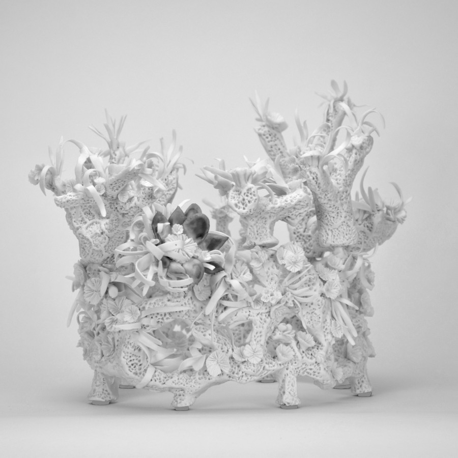"La Folia" - sculpture en porcelaine "Blanc de Chine"