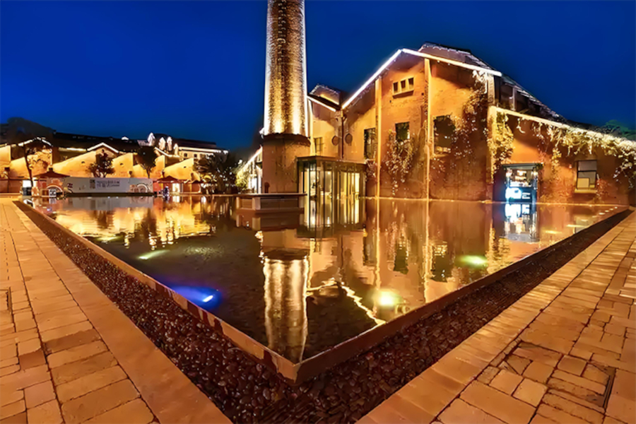 Florence Corbi  est invitée en résidence au Taoxichuan Art Center de Jingdezhen